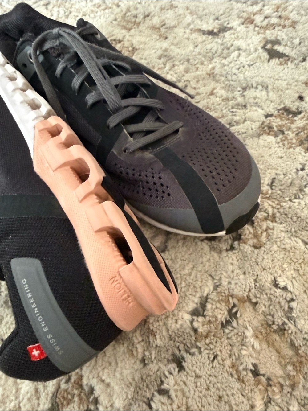 On Running Women's Black and Pink Cloud Sneakers with Gray Accents - Picture 5 of 5